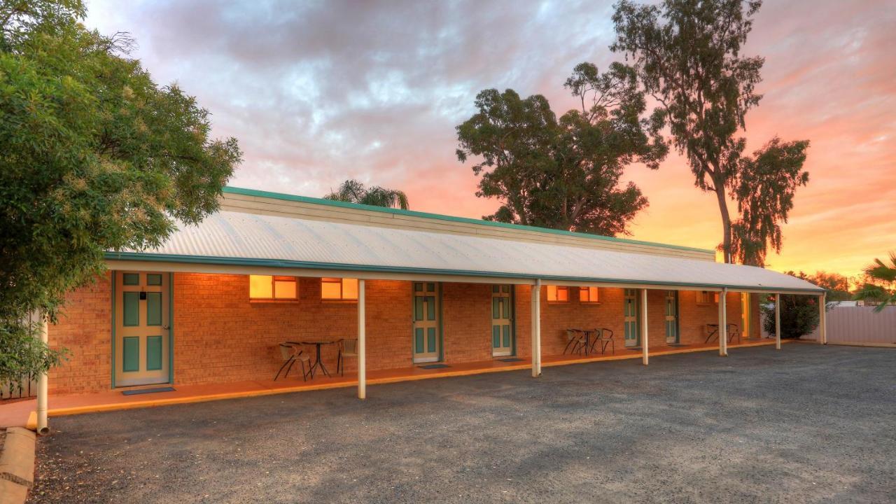 Mulga Country Motor Inn Charleville Exterior foto